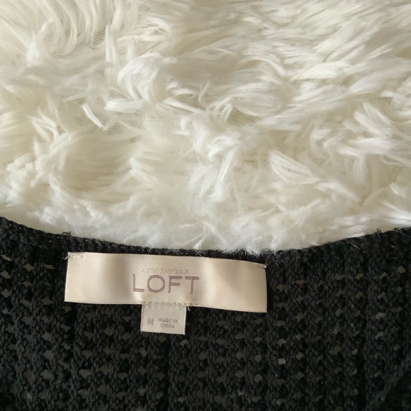 LOFT Black sleeveless crochet top - Picture 3 of 3